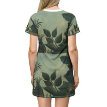Load image into Gallery viewer, T-Shirt Dress (AOP) The Great Indian Safari VPL SS24