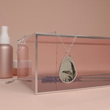 Load image into Gallery viewer, Oval Necklace