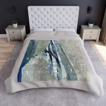 Load image into Gallery viewer, Crushed Velvet Blanket