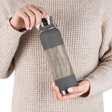 Load image into Gallery viewer, 22oz Vacuum Insulated Bottle