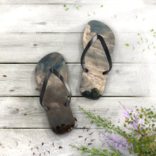 Load image into Gallery viewer, Flip Flops