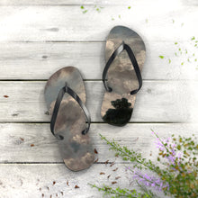 Load image into Gallery viewer, Flip Flops