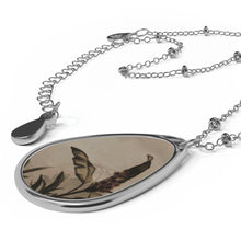 Load image into Gallery viewer, Oval Necklace