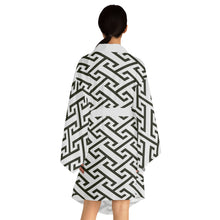 Load image into Gallery viewer, Kōjitsunagi Long Sleeve Kimono Robe
