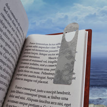 Load image into Gallery viewer, Bookmark Ultimate Gray
