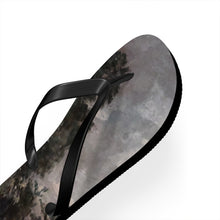 Load image into Gallery viewer, Flip Flops
