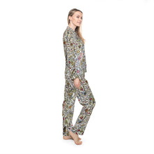 Load image into Gallery viewer, Women&#39;s Satin Pyjamas
