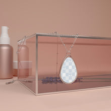 Load image into Gallery viewer, Oval Necklace
